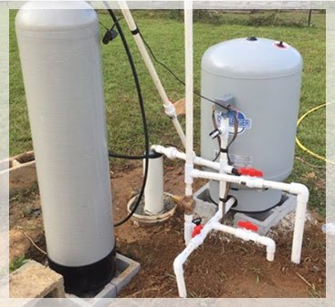 Filtration tank and pressure tank installed side by side